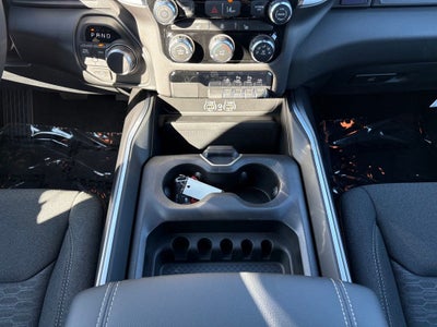 2027 RAM Ram 1500 RAM 1500 BIG HORN CREW CAB 4X4 5'7' BOX