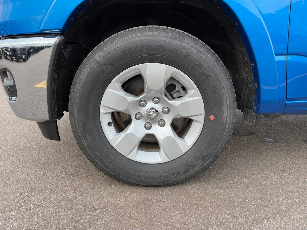 2025 RAM 1500 Big Horn Crew Cab 4x4 5'7' Box