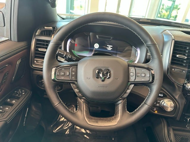 2026 RAM Ram 1500 RAM 1500 LIMITED CREW CAB 4X4 5'7' BOX