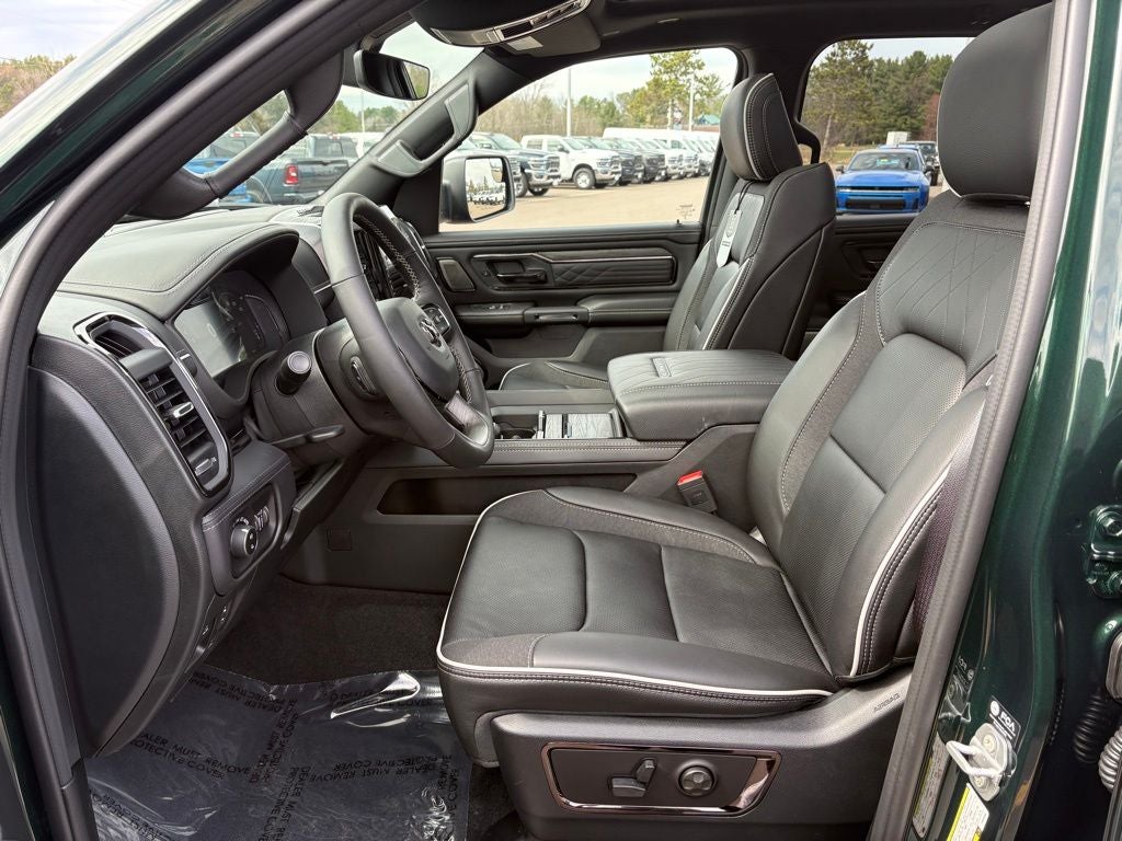 2026 RAM Ram 1500 RAM 1500 LIMITED CREW CAB 4X4 5'7' BOX