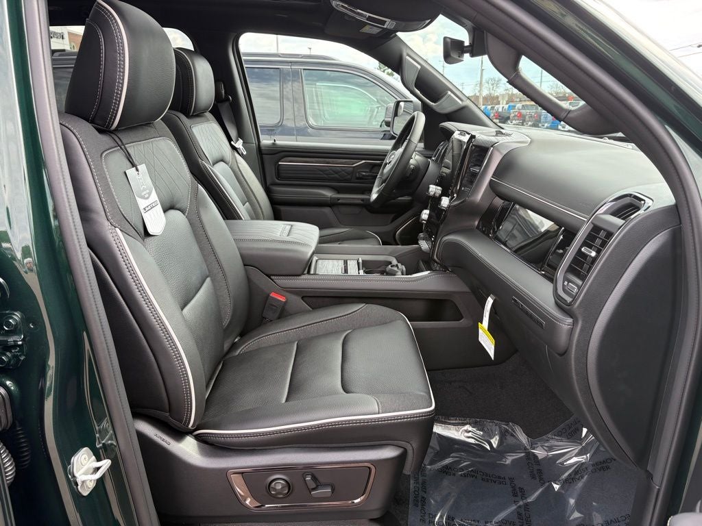 2026 RAM Ram 1500 RAM 1500 LIMITED CREW CAB 4X4 5'7' BOX