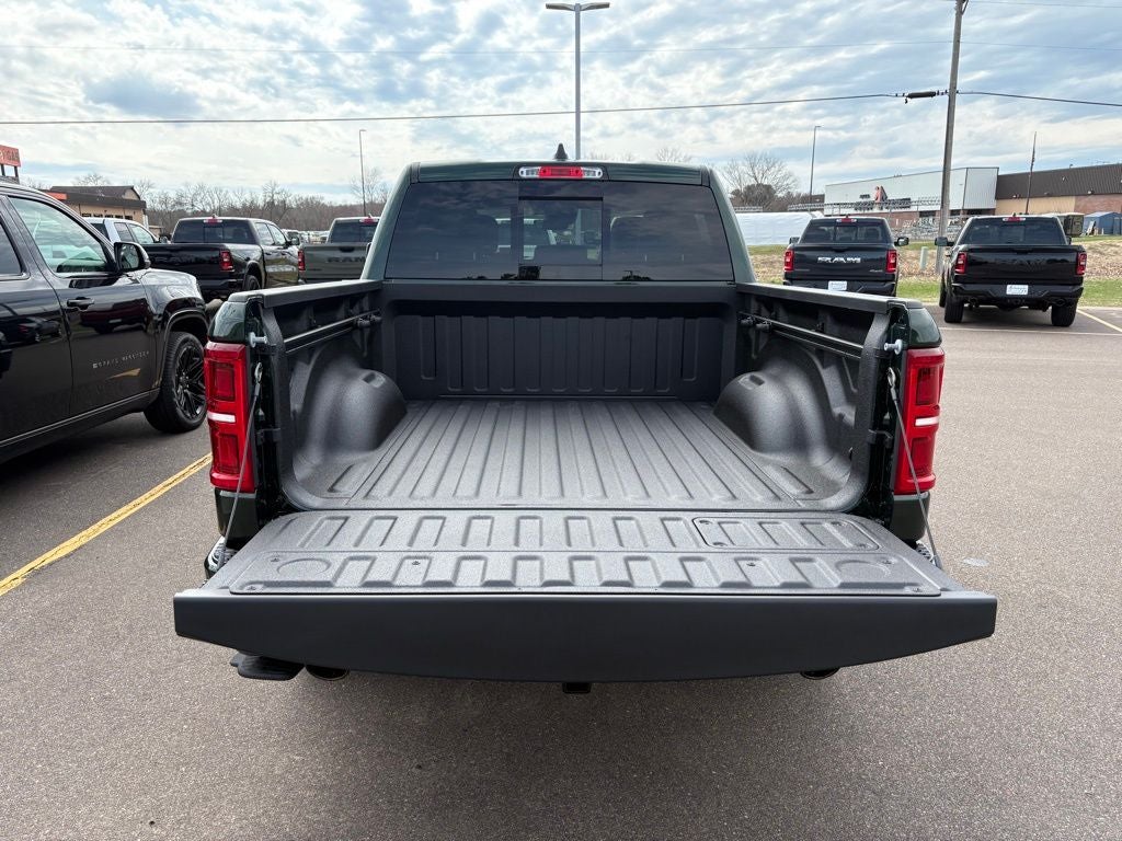 2026 RAM Ram 1500 RAM 1500 LIMITED CREW CAB 4X4 5'7' BOX