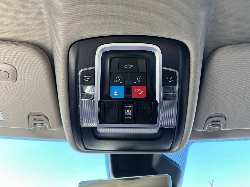 2026 RAM Ram 1500 RAM 1500 LIMITED LONGHORN CREW CAB 4X4 5'7' BOX