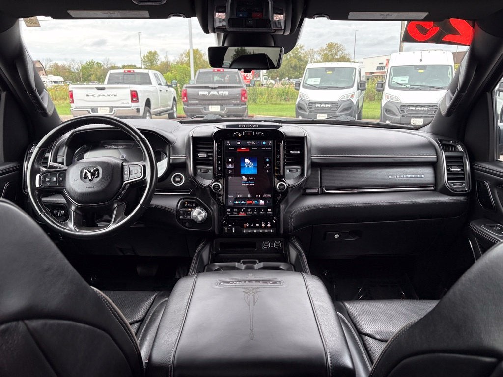2023 RAM 1500 Limited Crew Cab 4x4 5'7' Box