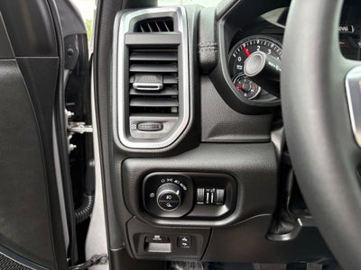 2025 RAM 1500 Laramie Crew Cab 4x4 5'7' Box