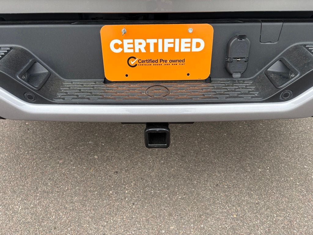 2025 RAM 1500 Laramie Crew Cab 4x4 5'7' Box