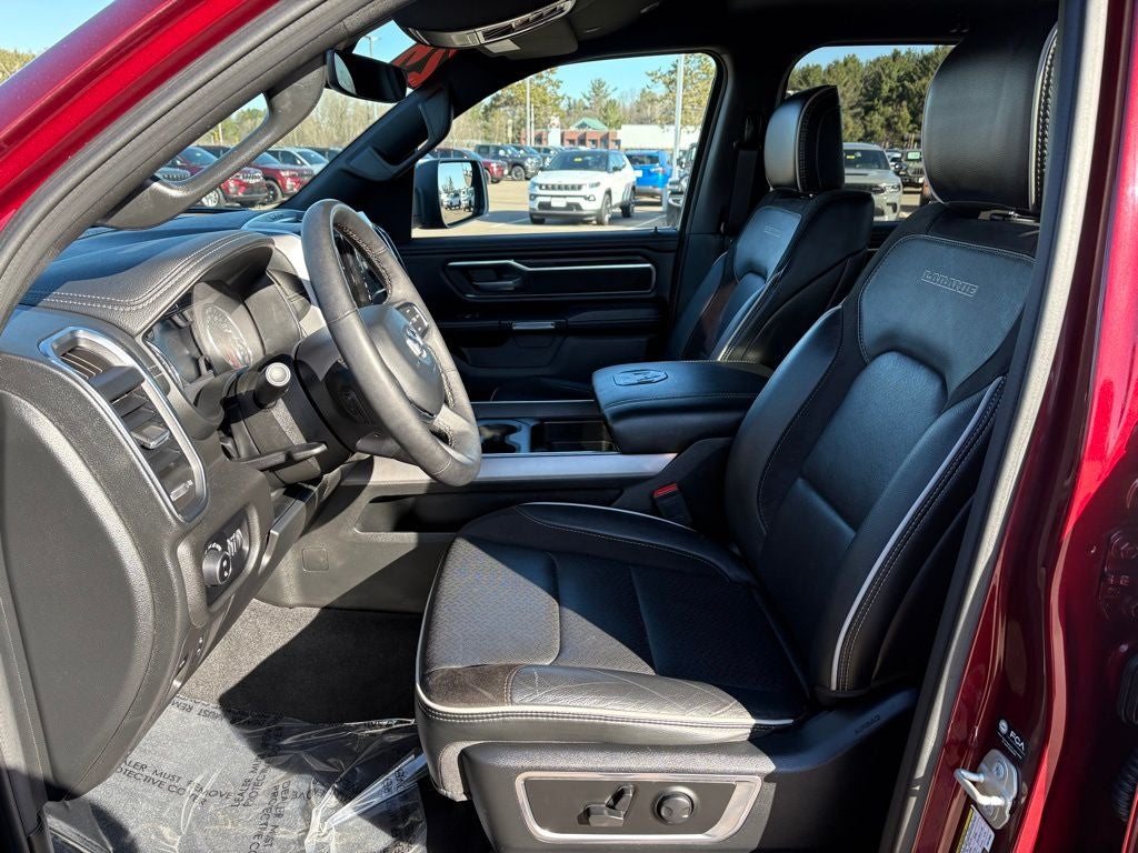 2025 RAM 1500 Laramie Crew Cab 4x4 5'7' Box