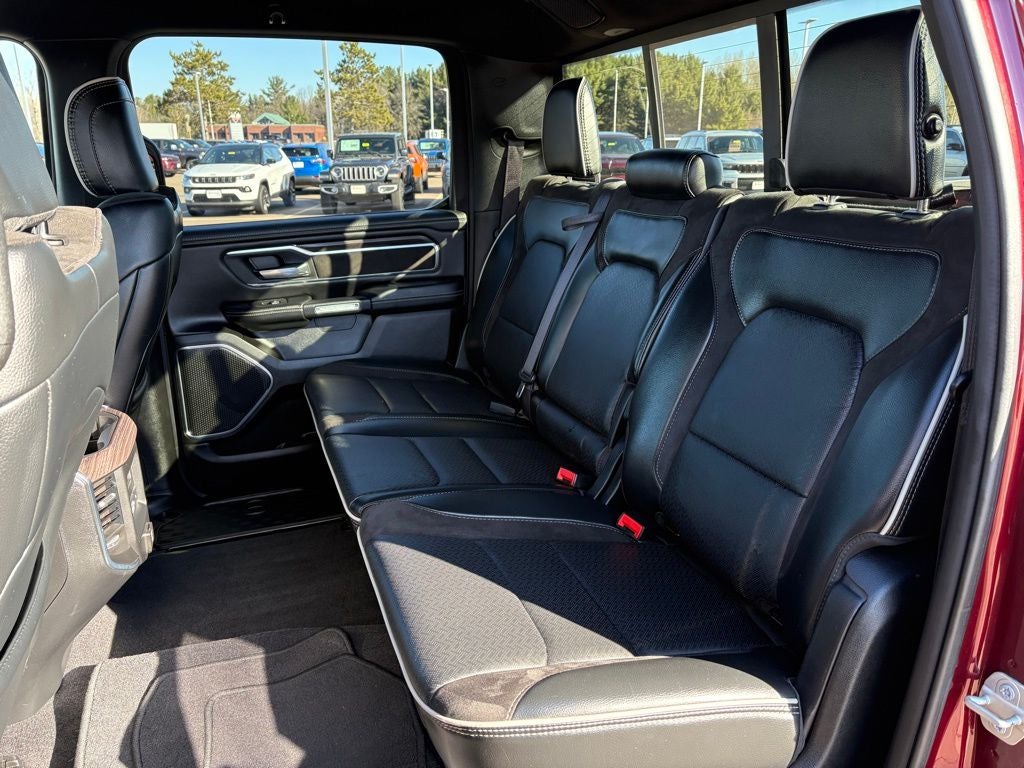 2025 RAM 1500 Laramie Crew Cab 4x4 5'7' Box