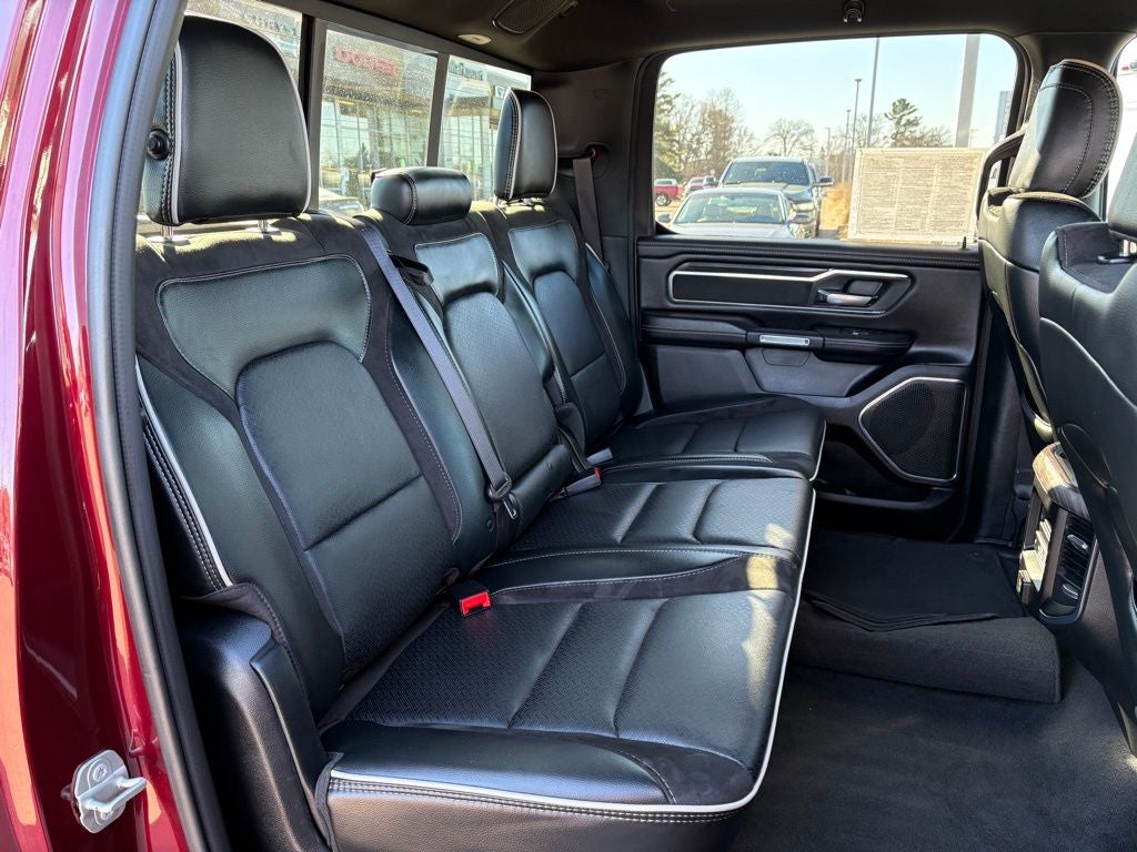 2025 RAM 1500 Laramie Crew Cab 4x4 5'7' Box