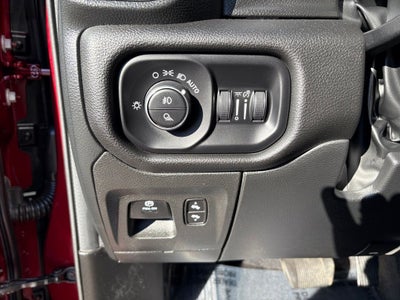 2025 RAM 1500 Laramie Crew Cab 4x4 5'7' Box