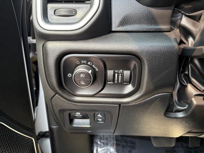 2025 RAM 1500 Laramie Crew Cab 4x4 5'7' Box