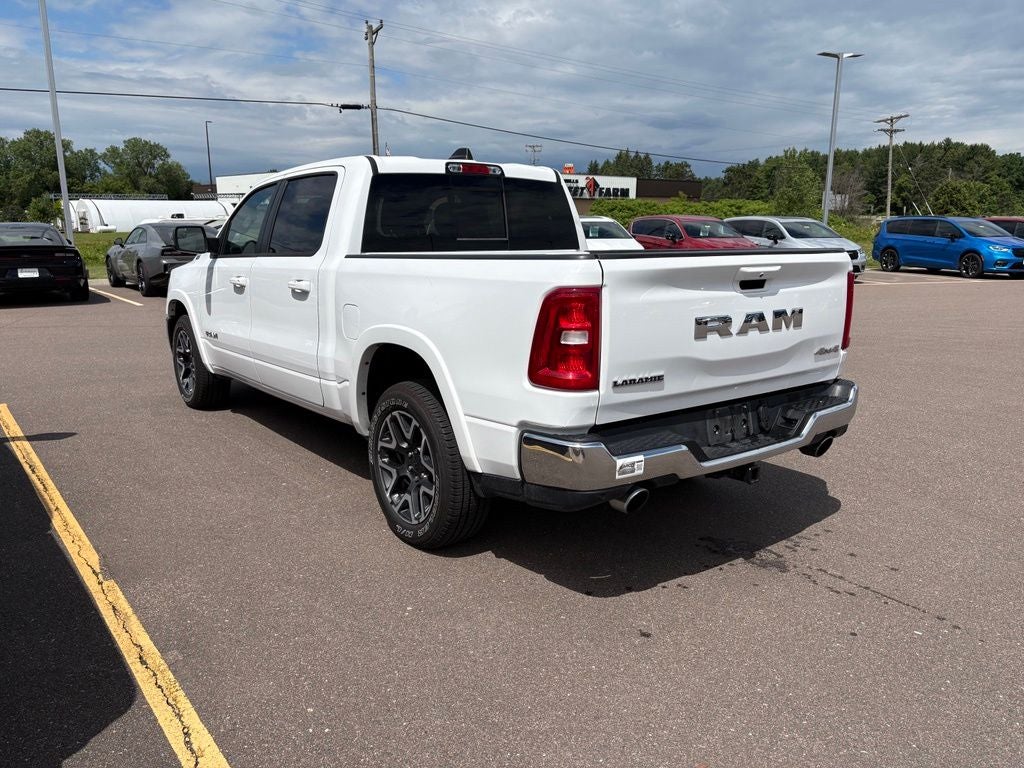 2025 RAM 1500 Laramie Crew Cab 4x4 5'7' Box