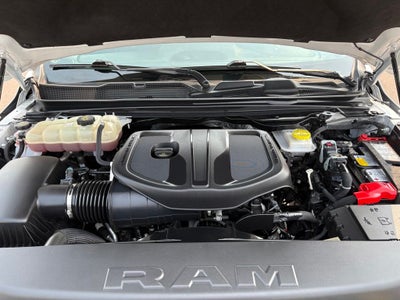 2025 RAM 1500 Laramie Crew Cab 4x4 5'7' Box