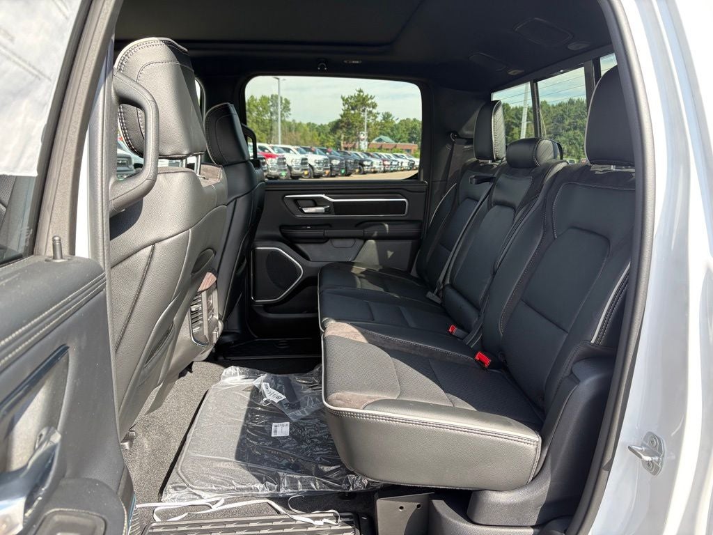 2027 RAM Ram 1500 RAM 1500 LARAMIE CREW CAB 4X4 5'7' BOX