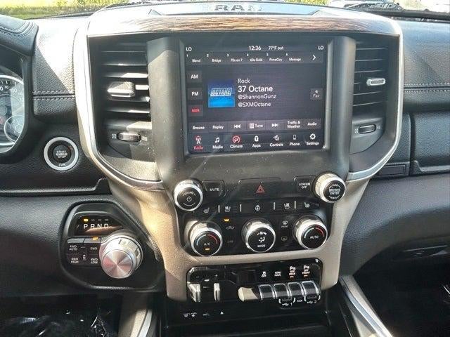 2019 RAM 1500 Laramie Crew Cab 4x4 5'7' Box