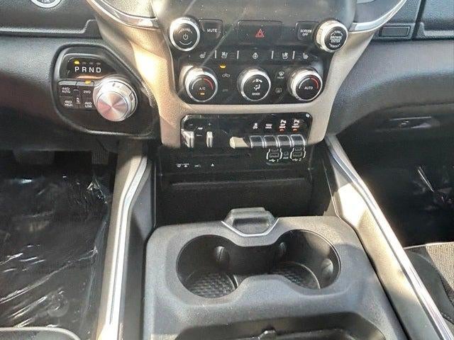 2019 RAM 1500 Laramie Crew Cab 4x4 5'7' Box