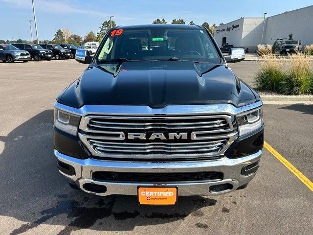 2019 RAM 1500 Laramie Crew Cab 4x4 5'7' Box