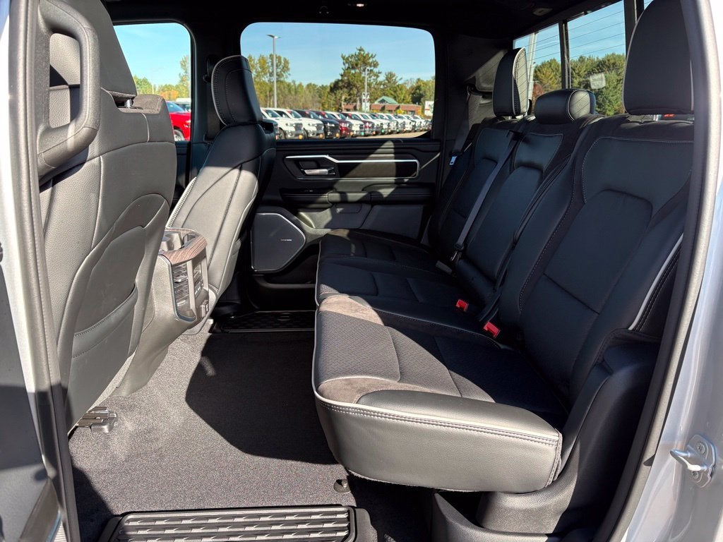 2027 RAM Ram 1500 RAM 1500 LARAMIE CREW CAB 4X4 5'7' BOX