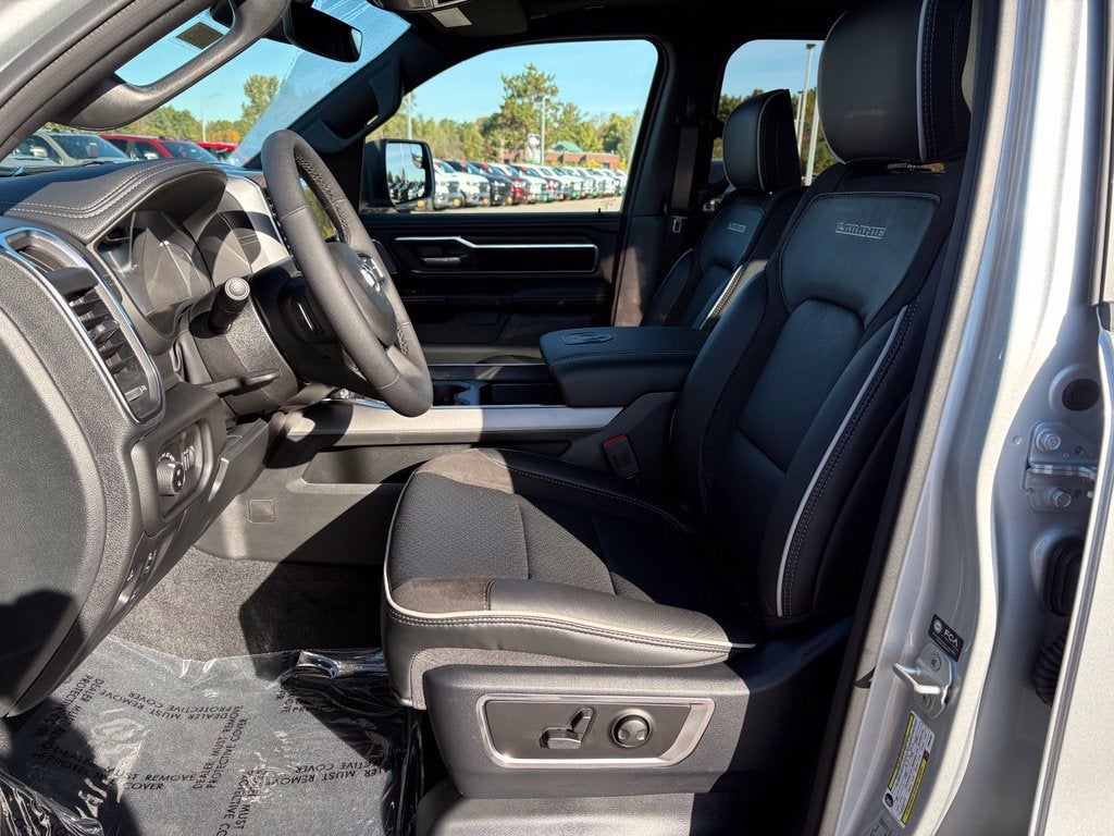 2027 RAM Ram 1500 RAM 1500 LARAMIE CREW CAB 4X4 5'7' BOX