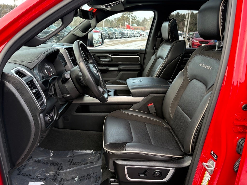 2021 RAM 1500 Laramie Crew Cab 4x4 5'7' Box