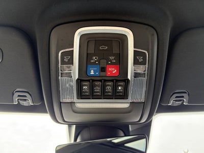 2021 RAM 1500 Laramie Crew Cab 4x4 5'7' Box