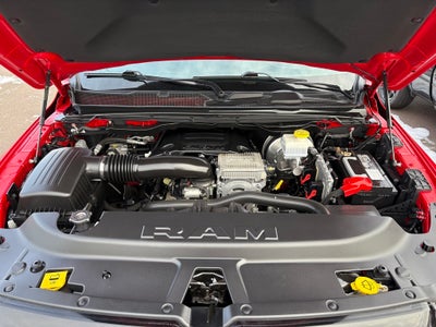 2021 RAM 1500 Laramie Crew Cab 4x4 5'7' Box