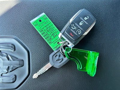 2023 RAM 1500 Laramie Crew Cab 4x4 5'7' Box