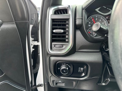 2024 RAM 1500 Laramie Crew Cab 4x4 5'7' Box