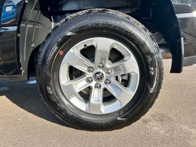 2024 RAM 1500 Laramie Crew Cab 4x4 5'7' Box