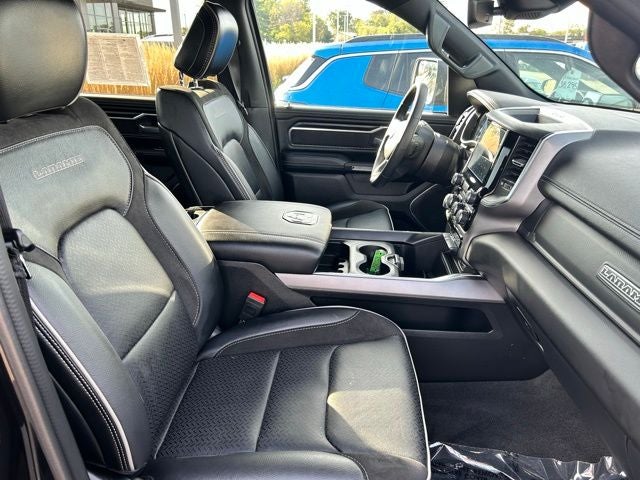 2024 RAM 1500 Laramie Crew Cab 4x4 5'7' Box