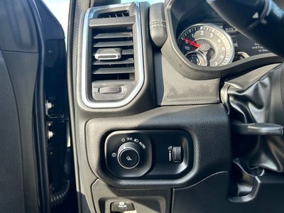 2024 RAM 1500 Laramie Crew Cab 4x4 5'7' Box