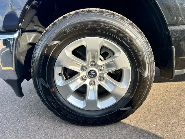 2024 RAM 1500 Laramie Crew Cab 4x4 5'7' Box