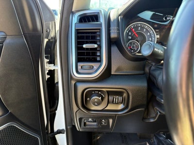 2022 RAM 1500 Laramie Crew Cab 4x4 5'7' Box