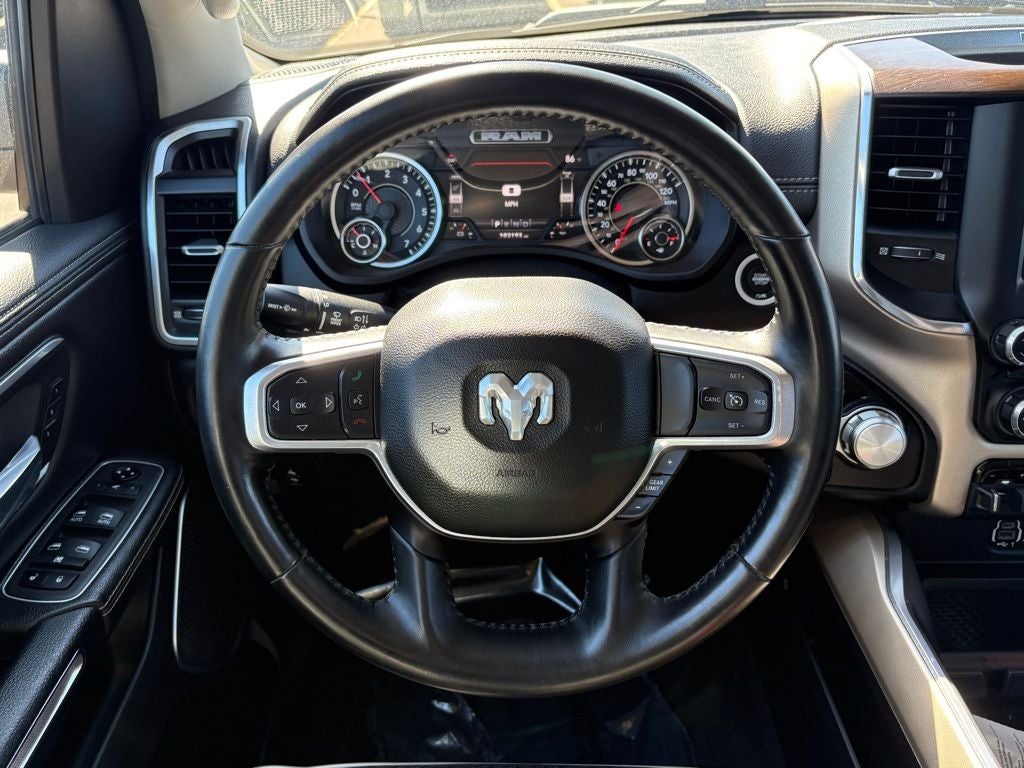 2022 RAM 1500 Laramie Crew Cab 4x4 5'7' Box