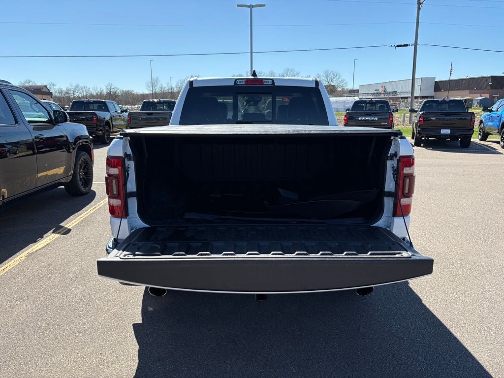 2022 RAM 1500 Laramie Crew Cab 4x4 5'7' Box