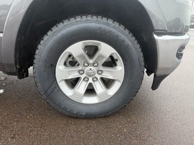 2022 RAM 1500 Laramie Crew Cab 4x4 5'7' Box