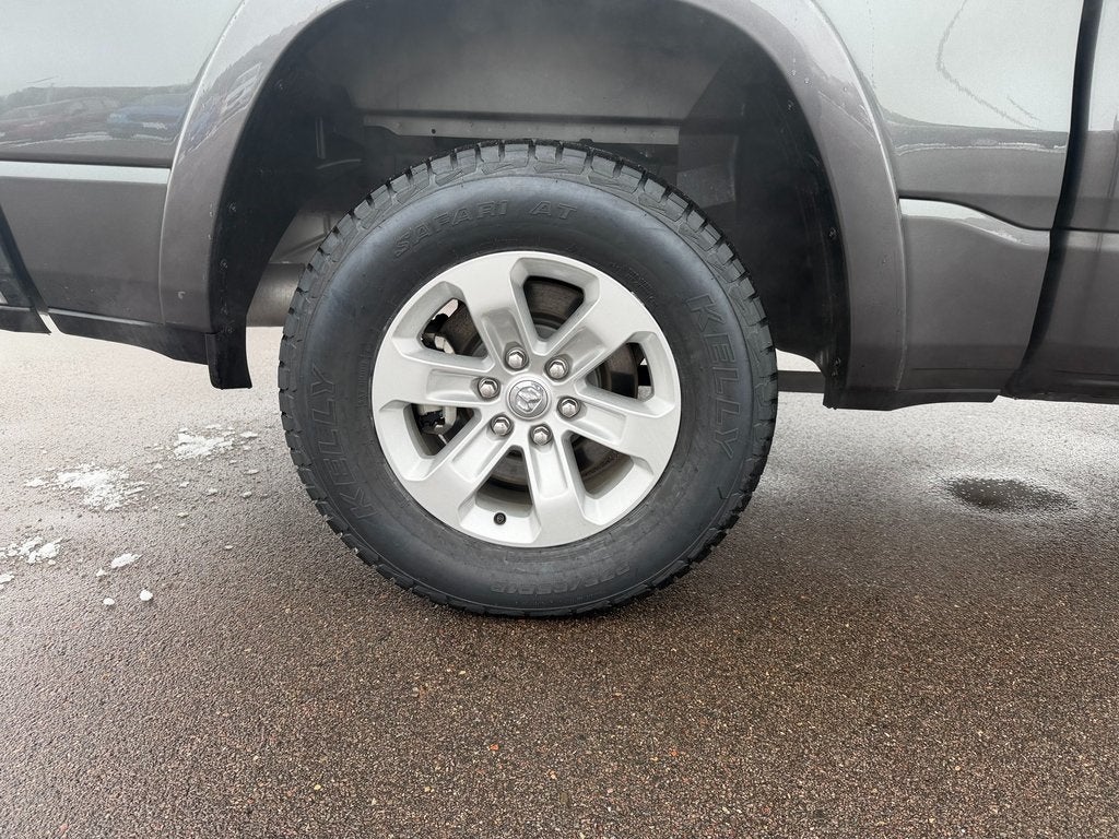 2022 RAM 1500 Laramie Crew Cab 4x4 5'7' Box