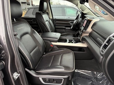 2022 RAM 1500 Laramie Crew Cab 4x4 5'7' Box