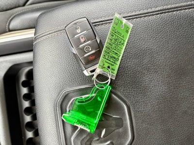 2022 RAM 1500 Laramie Crew Cab 4x4 5'7' Box