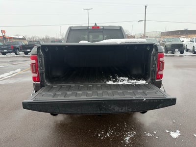2022 RAM 1500 Laramie Crew Cab 4x4 5'7' Box