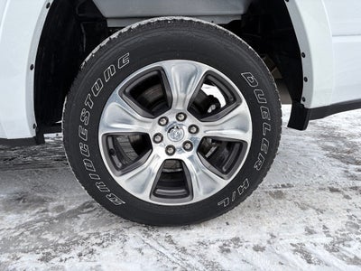 2022 RAM 1500 Laramie Crew Cab 4x4 5'7' Box