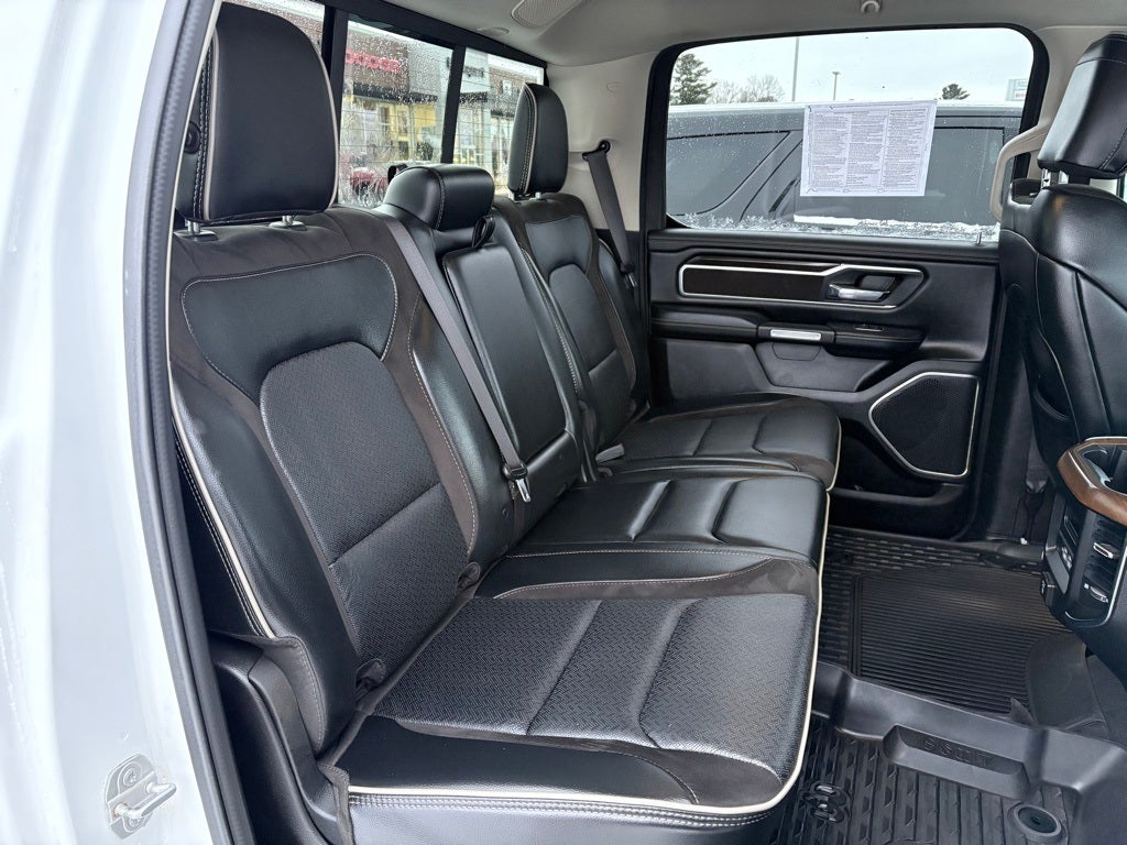 2022 RAM 1500 Laramie Crew Cab 4x4 5'7' Box