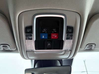 2022 RAM 1500 Laramie Crew Cab 4x4 5'7' Box