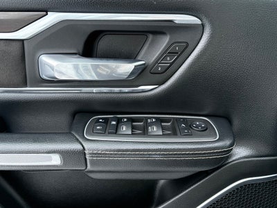 2022 RAM 1500 Laramie Crew Cab 4x4 5'7' Box