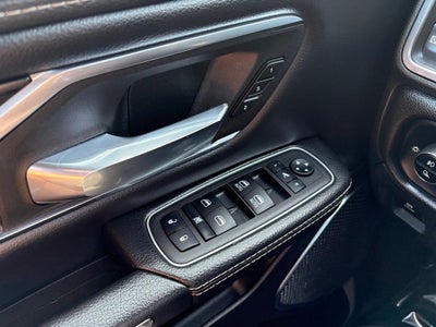 2024 RAM 1500 Laramie Crew Cab 4x4 5'7' Box