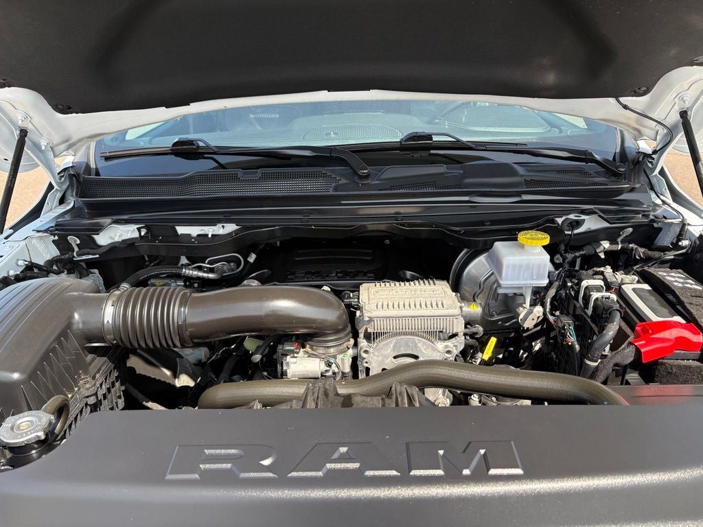 2024 RAM 1500 Laramie Crew Cab 4x4 5'7' Box