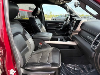2019 RAM 1500 Laramie Crew Cab 4x4 5'7' Box