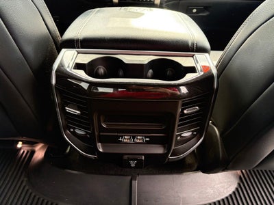 2019 RAM 1500 Laramie Crew Cab 4x4 5'7' Box
