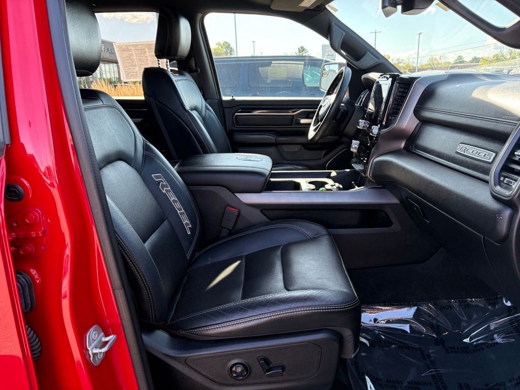 2020 RAM 1500 Rebel Crew Cab 4x4 5'7' Box