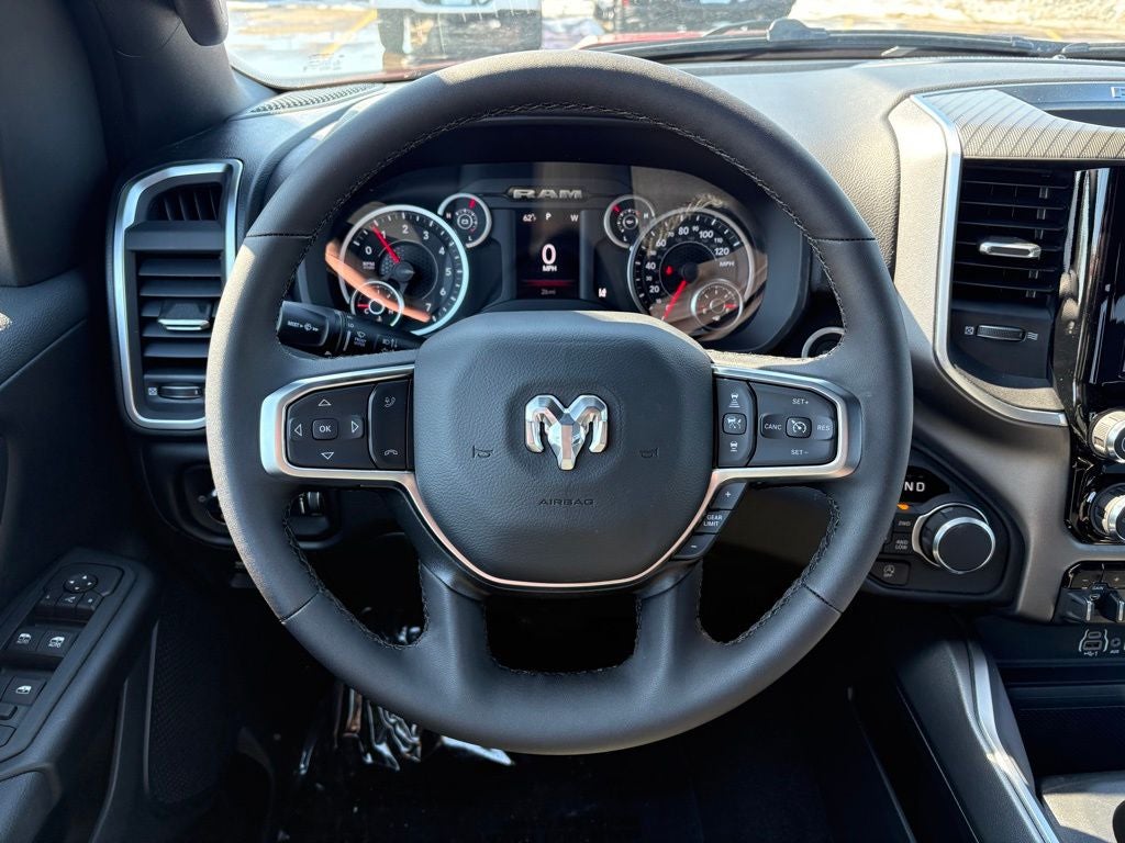 2026 RAM Ram 1500 RAM 1500 BIG HORN CREW CAB 4X4 6'4' BOX